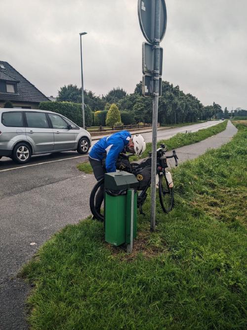 /the-cyclist-diary-v2/adventures/northcape4000/les-quatres-saisons/UXy2DfmT_hu14904076987188791128.jpg