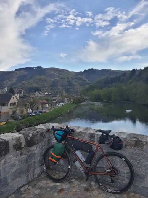 /the-cyclist-diary-v2/adventures/un-weekend-dans-le-quercy/montauban---quelque-part.../kS2Np9BX_hu10383453700955176161.jpg